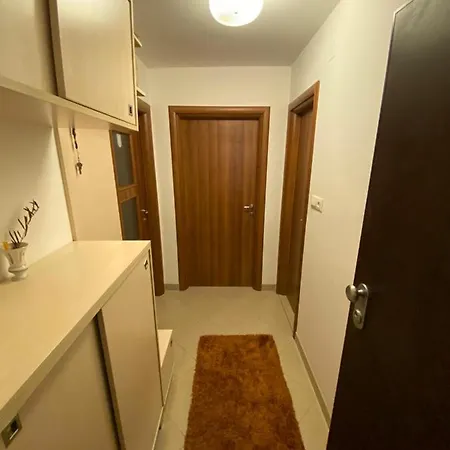Lägenhet Apartman Martom *